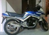 1986 Suzuki GSX 550 ES photo